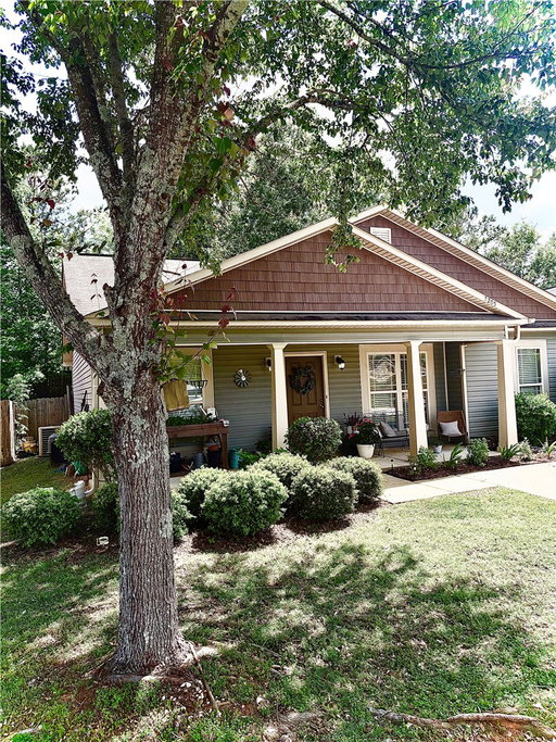 listing main photo