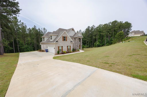 listing main photo