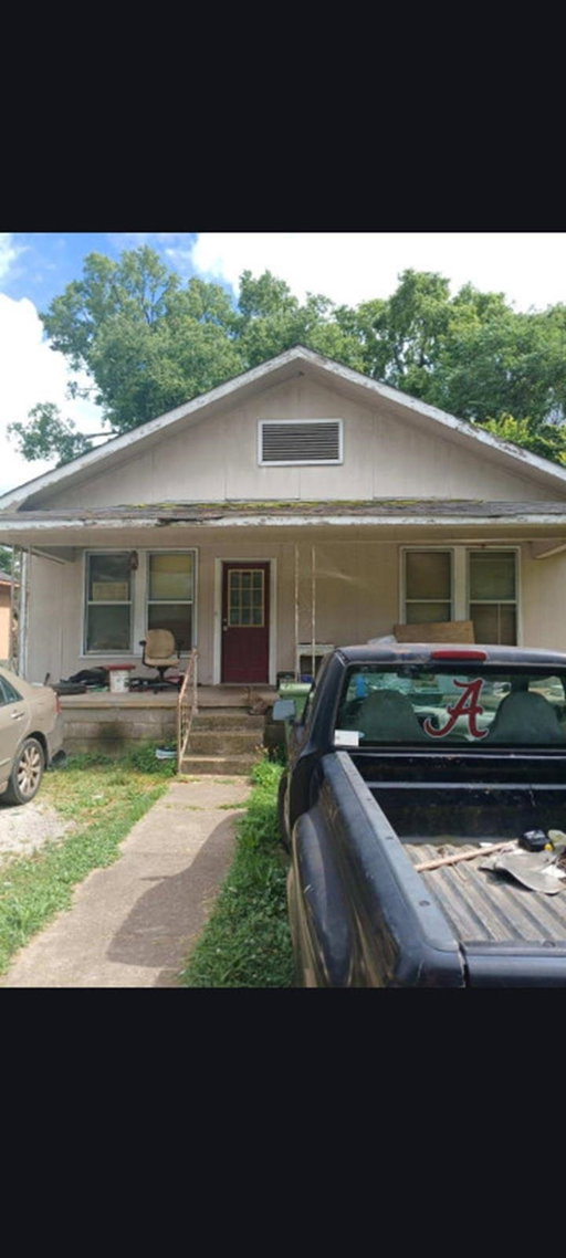 listing main photo