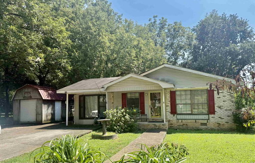 listing main photo
