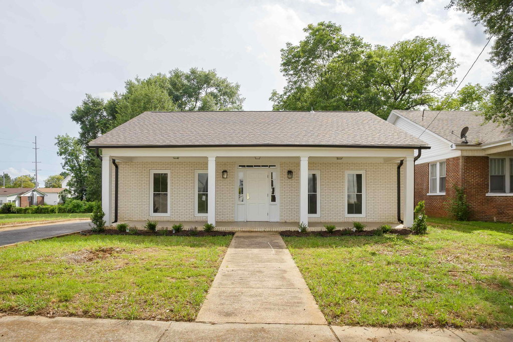 108 S Locust St, Florence, AL 35630