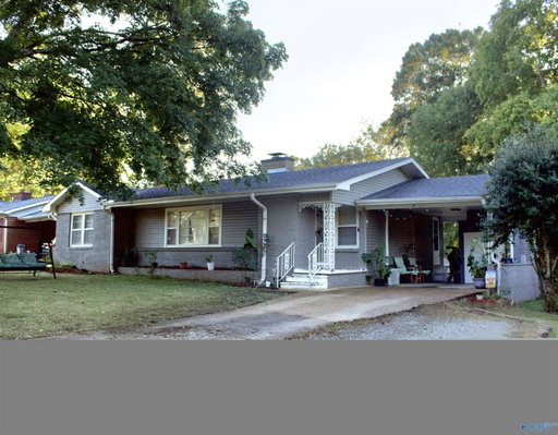 listing main photo