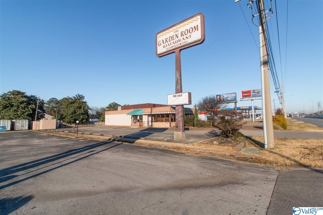 8002 Memorial Parkway South, Huntsville, AL 35802 Home for Sale