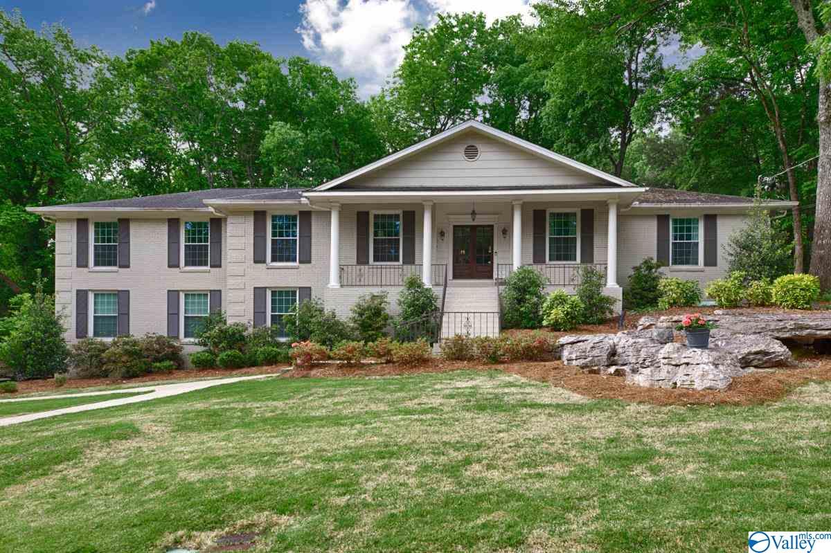 8002 Memorial Parkway South, Huntsville, AL 35802 Home for Sale