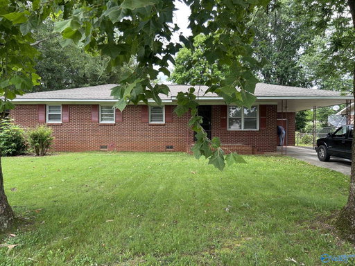 listing main photo