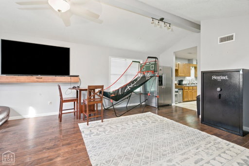Media Image 3