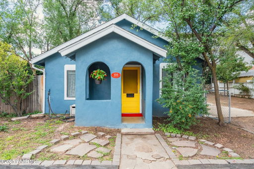 listing main photo