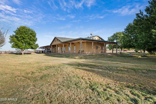 listing main photo