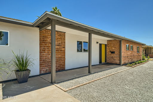 listing main photo