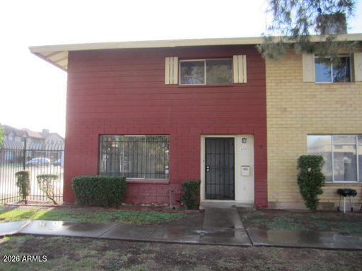 listing main photo