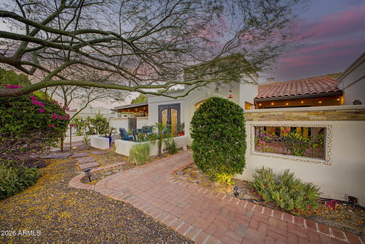 listing main photo