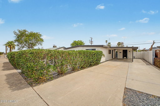 listing main photo