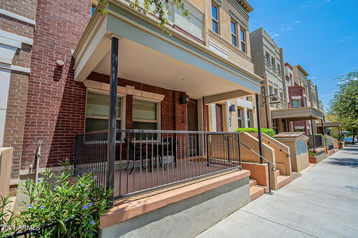 listing main photo