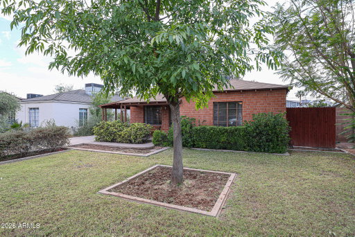listing main photo