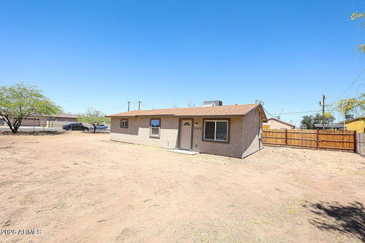 listing main photo