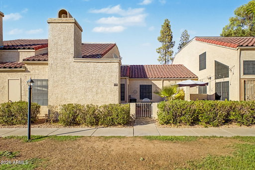 listing main photo