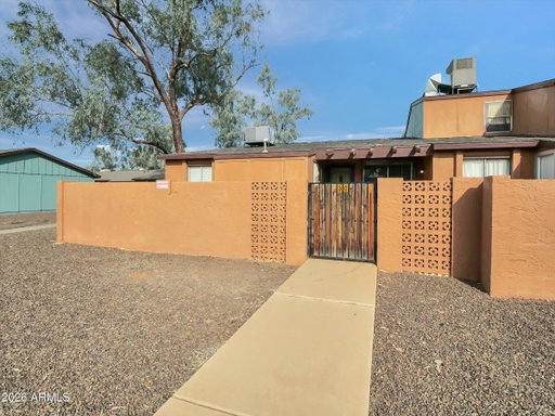 listing main photo