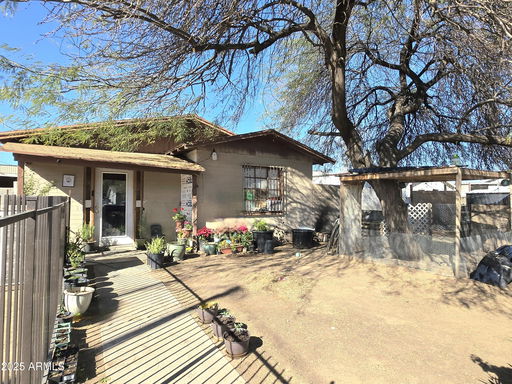 listing main photo