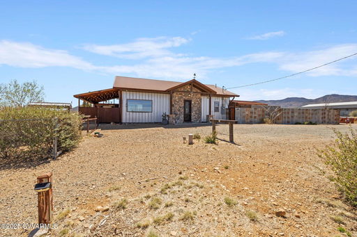 listing main photo