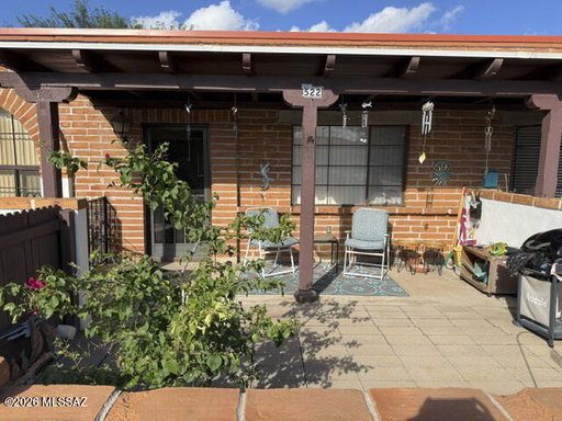 listing main photo