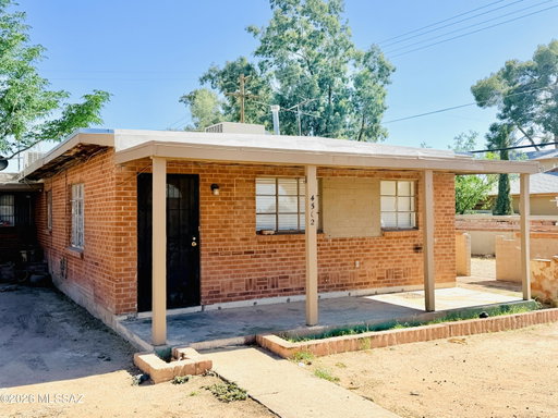 listing main photo