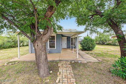listing main photo