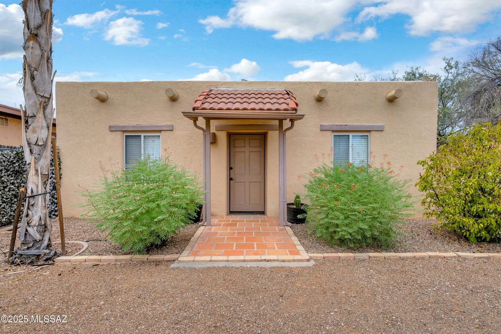 3025 N Olsen Ave, Tucson, AZ 85719
