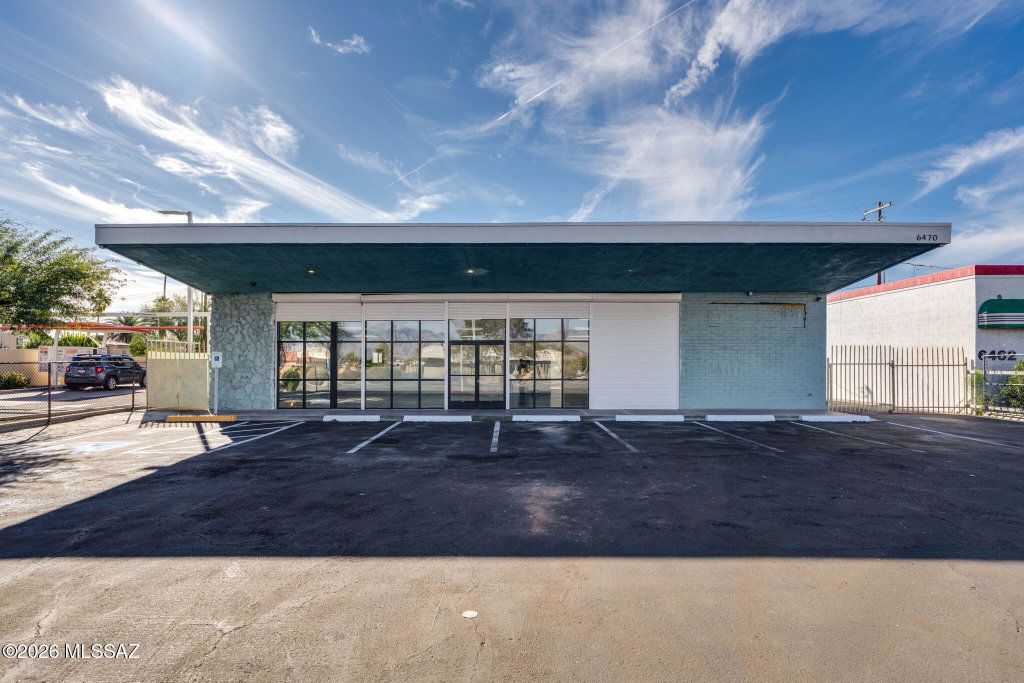 6470 E 22Nd St, Tucson, AZ 85710