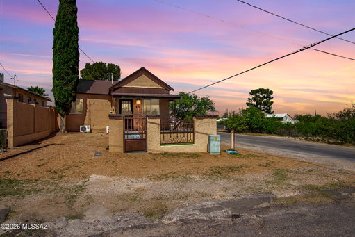 listing main photo