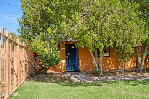 listing main photo