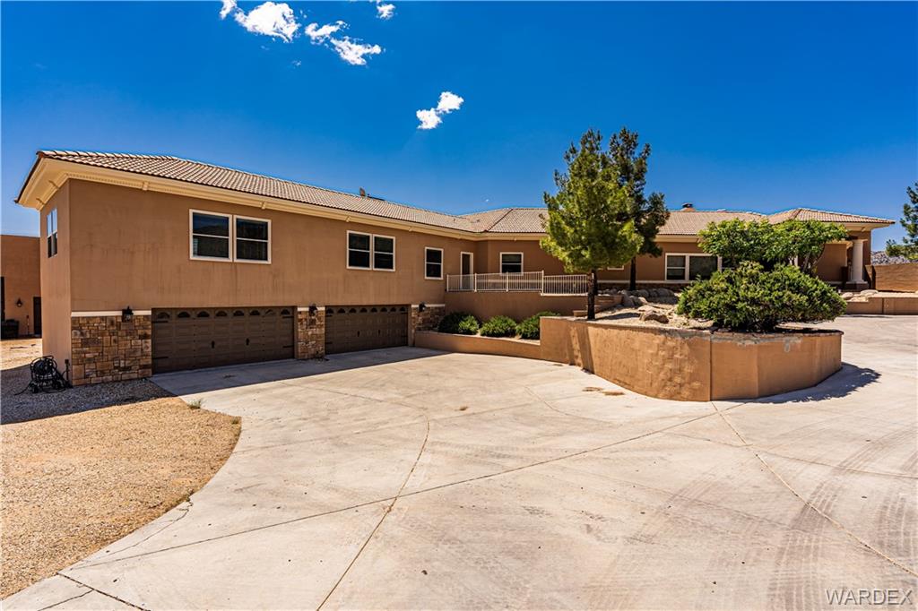 6178 N Lake View Dr, Kingman, AZ 86409 Home for Sale
