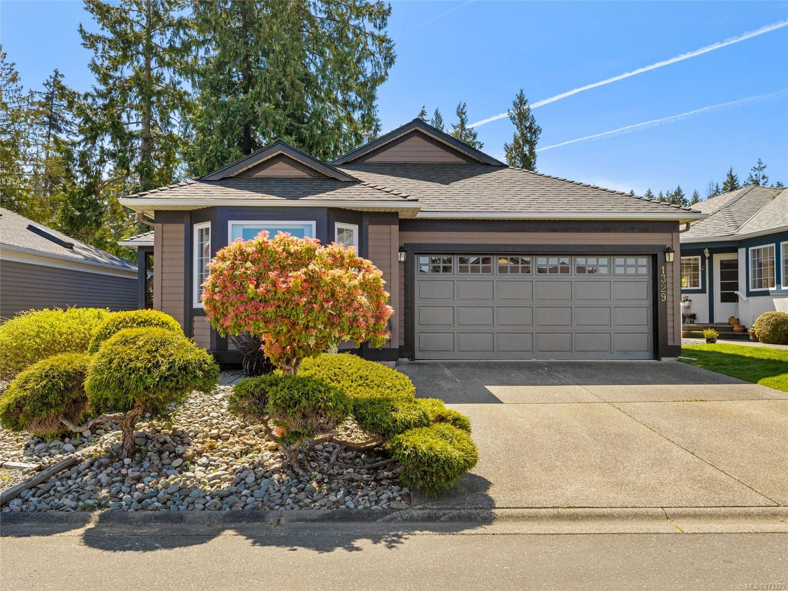 Qualicum Beach Homes for Sale