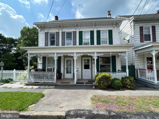 listing main photo