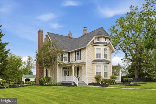 listing main photo