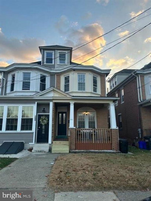 listing main photo