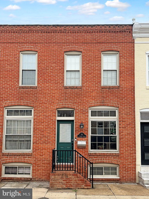 listing main photo