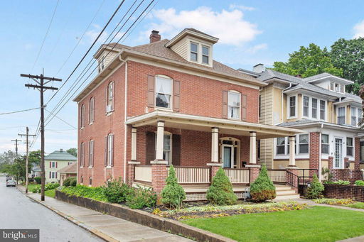 listing main photo