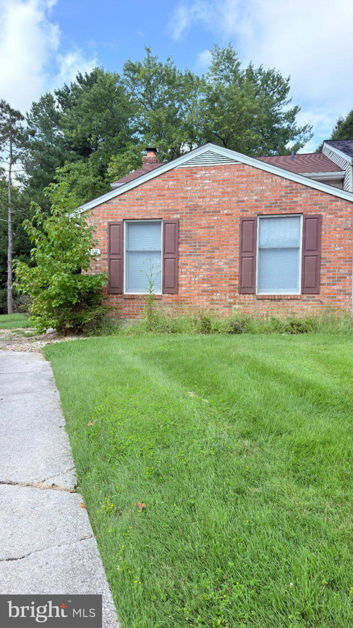 listing main photo