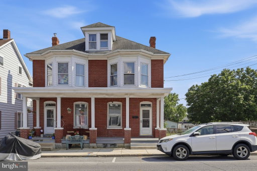 listing main photo