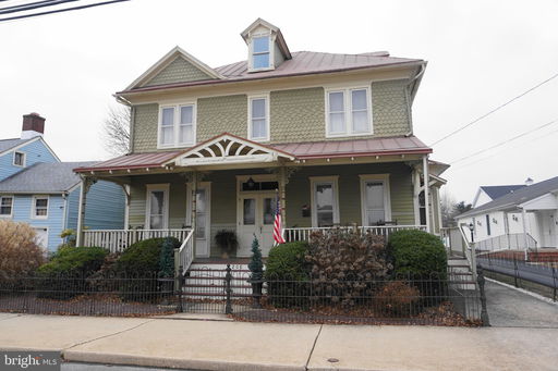 listing main photo