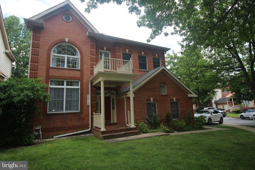 listing main photo