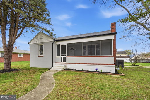 listing main photo