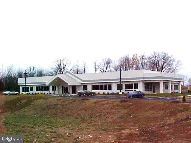 131 Dawson Dr, Winchester, VA 22602