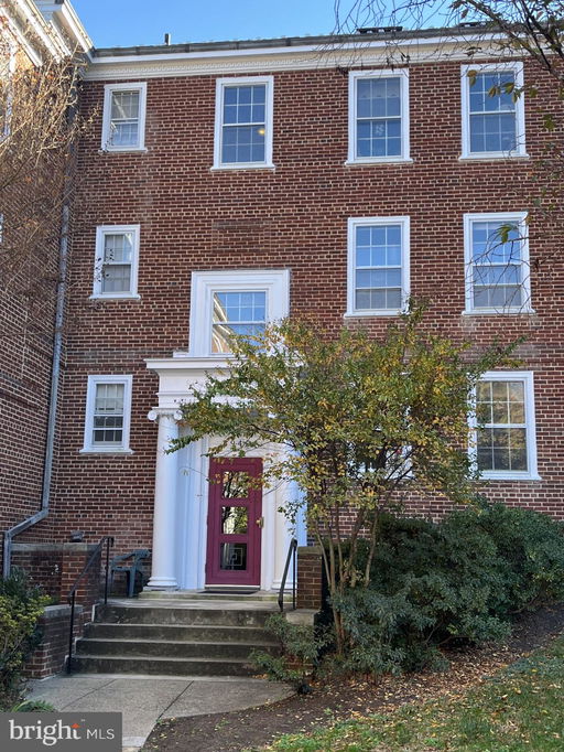 listing main photo
