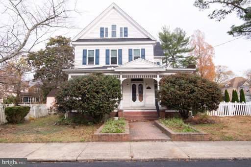 listing main photo