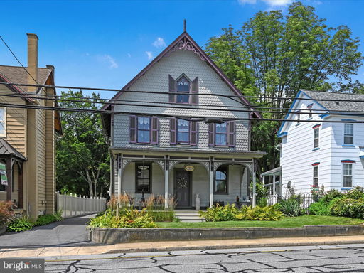 listing main photo