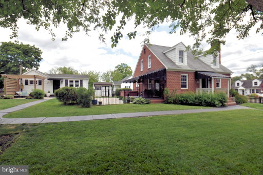 listing main photo