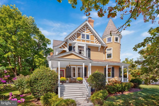 listing main photo