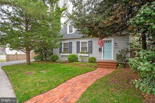 listing main photo