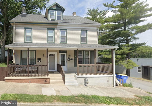 listing main photo